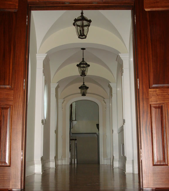 32 Belleuve Hallway